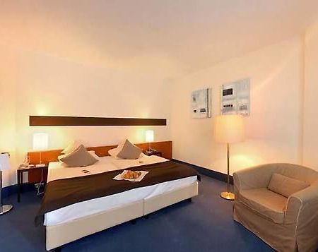 Hotel am Stadtpark Wilhelmshaven Exterior foto